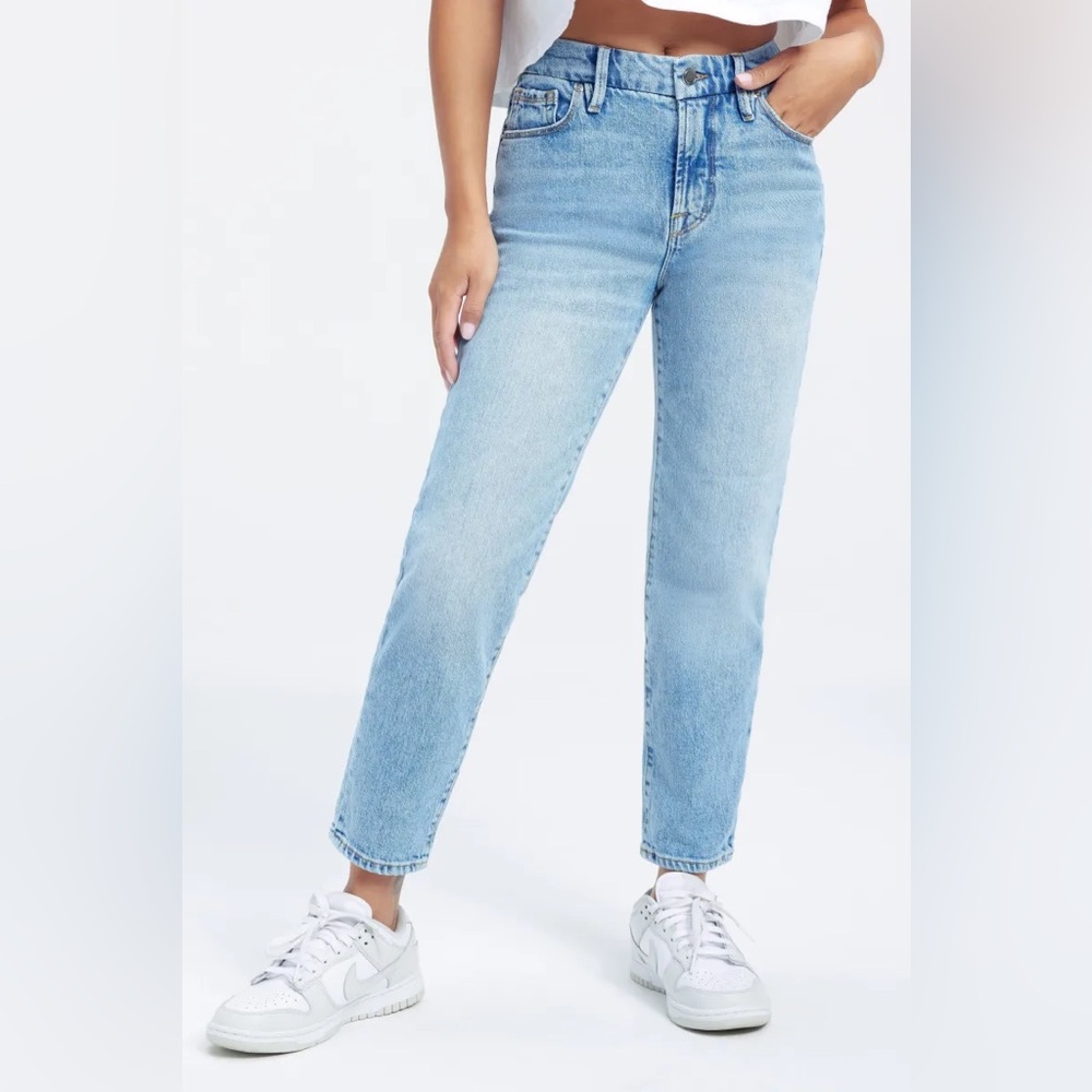 Good American Good Girlfriend Jeans - Picture 2 of 13